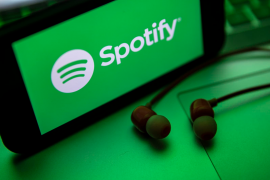 Hur man delar Spotify Song Lyrics på sociala medier