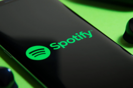 Hur man söker efter låtar med texter på Spotify