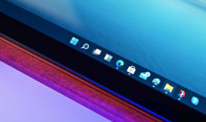 How to hide the language bar from the Windows 11 taskbar