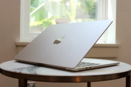 如何在翻盖模式下关闭盖子的情况下使用 MacBook