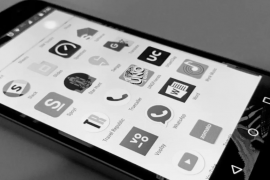 Jak povolit režim odstínů šedi na telefonu Android