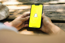 如何在网络上使用 Snapchat