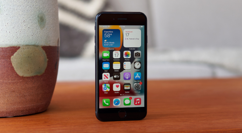 iPhone SE 2022的价格为429美元，它值得您购买吗？ 测评 第1张