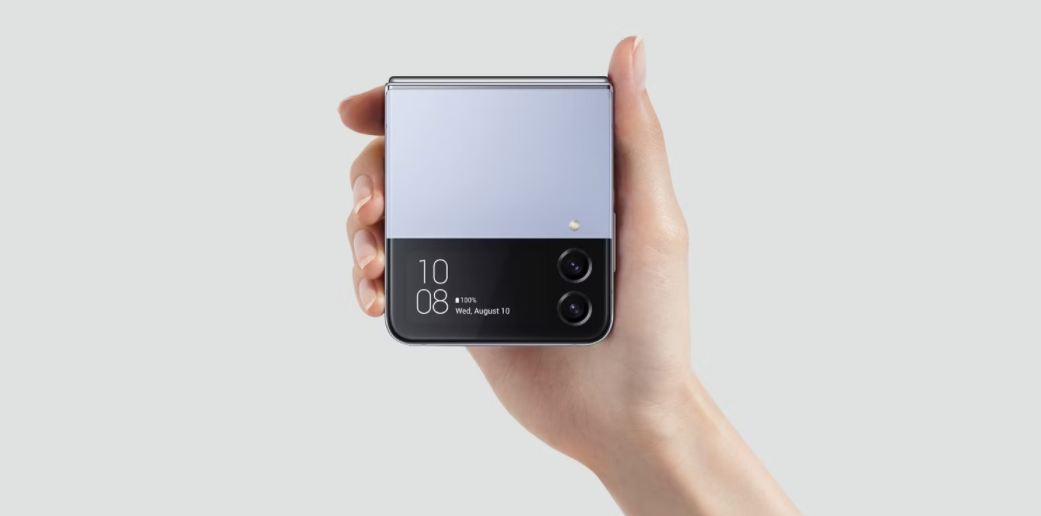 三星Galaxy Z Flip 4与摩托罗拉Moto Razr 2022：哪个是最佳小型翻盖手机？ 未分类 第4张